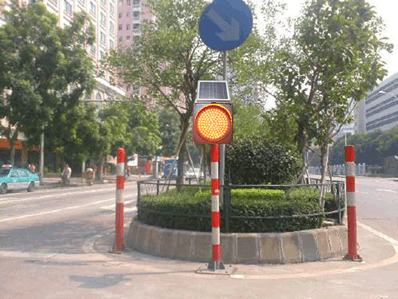 太陽(yáng)能黃閃燈安裝時(shí)需要注意什么？