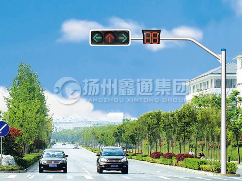 XHDG-008，八棱彎臂信號(hào)燈桿