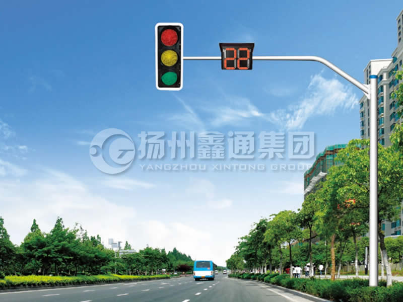 XHDG-010，彎臂信號(hào)燈桿，臨沂信號(hào)燈桿