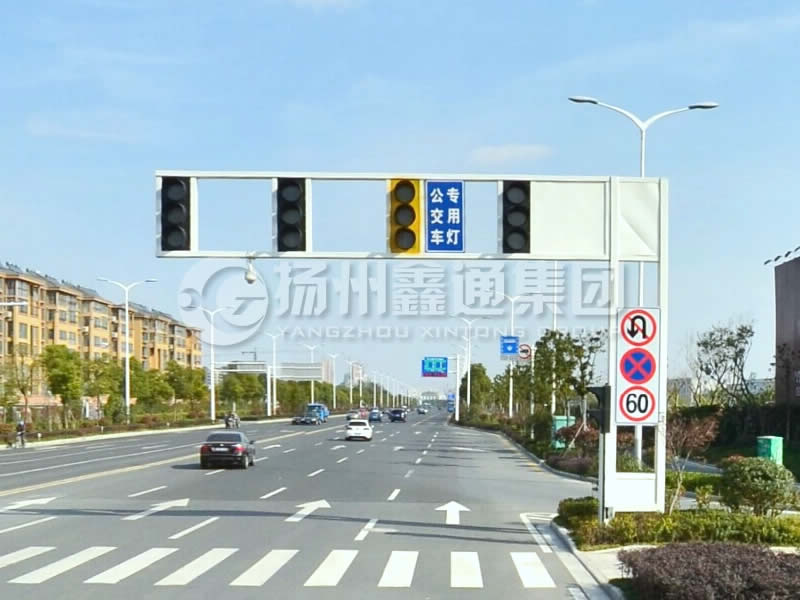 XHDG-024，框架信號(hào)燈桿，揚(yáng)州信號(hào)燈桿