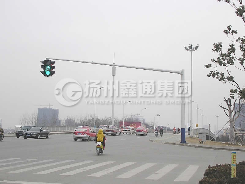 XHDG-054，釣魚桿式信號(hào)燈桿