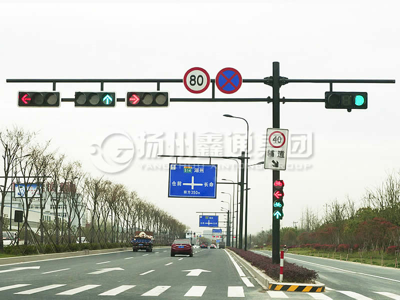 XHDG-056，F(xiàn)型雙臂信號(hào)燈桿，杭州信號(hào)燈桿